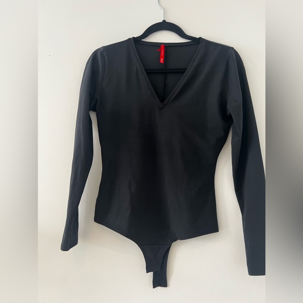 Spanx v-neck bodysuit